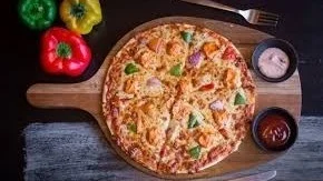 TANDOORI PIZZA        {Cheesy Cafe}