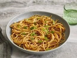 Garlic Noodels    {Red Chilli}