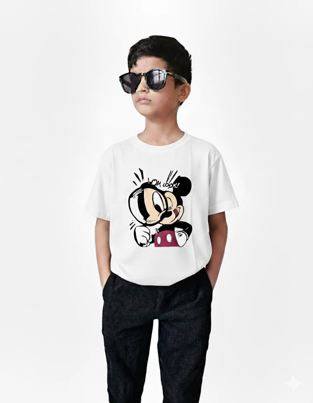 Classic Crew T-Shirt – Mickey Mouse Design 🐭✨