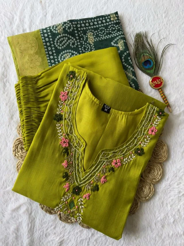 Kurti Pant Dupatta Set - parrot Green