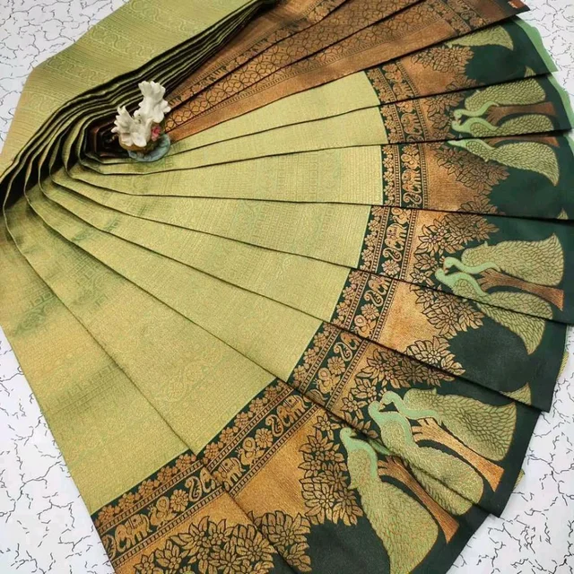 Banarasi Soft Silk Saree - pista