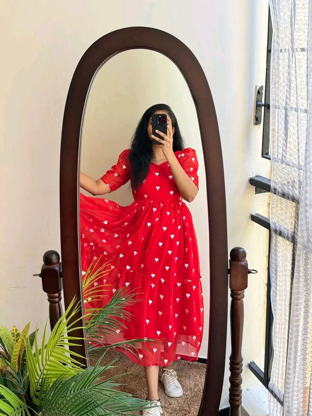 Valentine Red Heart Embroidery Midi Gown - S, Red