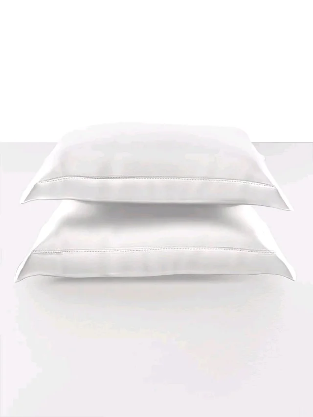 Bombay Dyeing Bombay dyeing Plain white Bedsheet King Size 100% Cotton In Ahmedabad Gujarat India - White