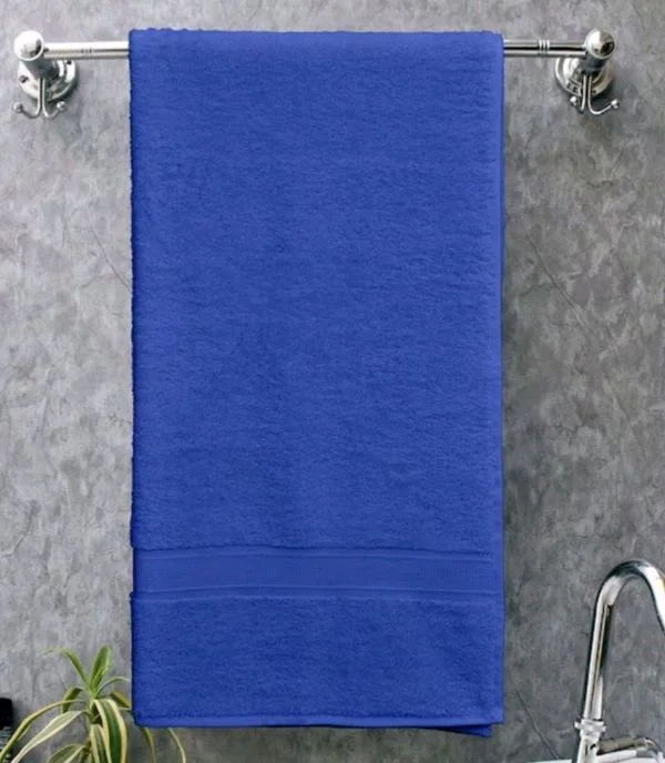 Bombay Dyeing 100% Cotton Tulip Pool Towel Size 90 X 180 Cm In Ahmedabad Gujarat India