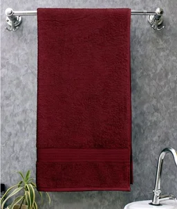 Bombay Dyeing 100% Cotton Tulip Pool Towel Size 90 X 180 Cm In Ahmedabad Gujarat India