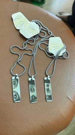 AMBARA PRINT Customised eye pendent - Silver, 50 Gram