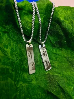 AMBARA PRINT Customised eye pendent - Silver, 50 Gram