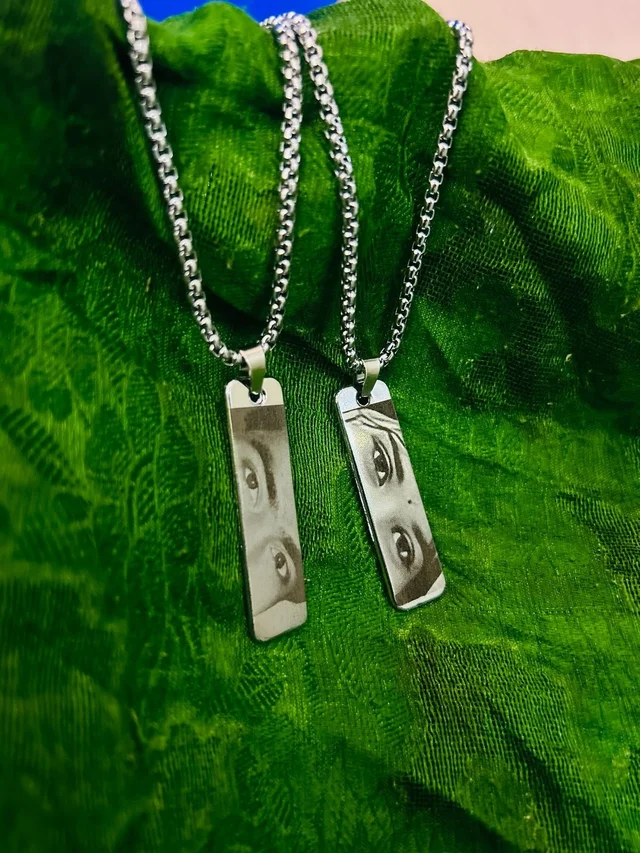 AMBARA PRINT Customised eye pendent - Silver, 50 Gram