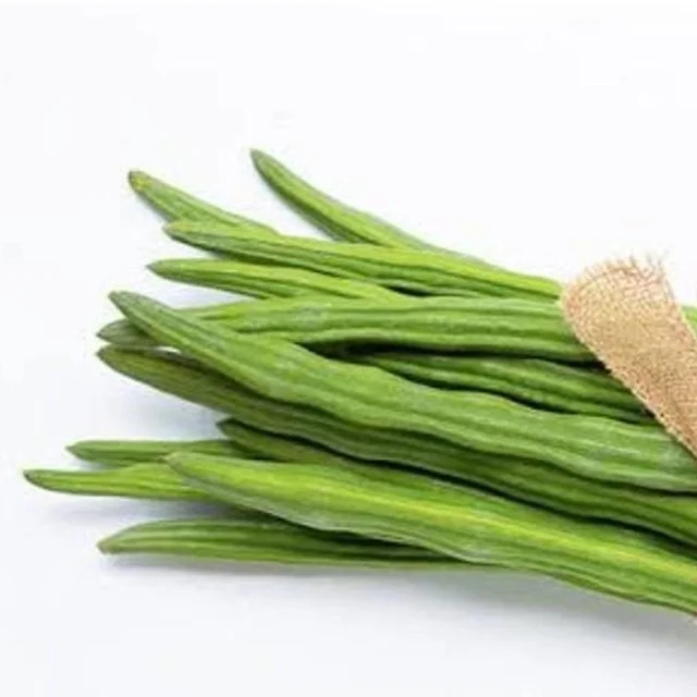 Drumstick / Muringakol 100gm to 150 gm (Veg)