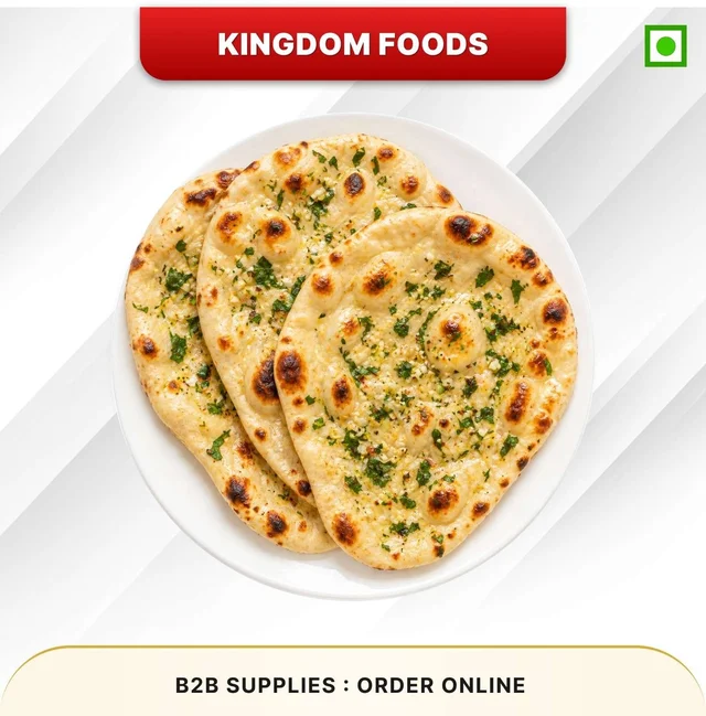 Kingodm Foods Garlic Naan (Frozen) (80 Gm/8 inch/Pc) – Pack of 4 Pieces, 1 Packet