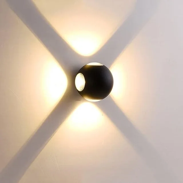 4 Way X 3Watts LED Outdoor Light Round Volvo 401/4