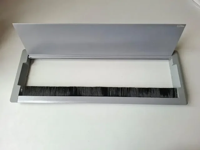 CM Ergosys Trio Flap Manual Flip-Up Cable Manager - 450mm, Metallic Silver Grey