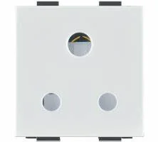 Anchor Woods 6A Socket 3 Pin - White