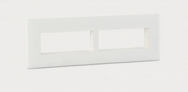 Legrand Mylinc Plate 8M- White - White