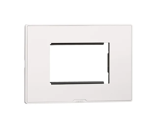 Legrand Myrius Nextgen Plate 3M White (679503) - White