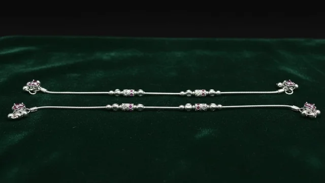 MINIMALISTIC ELEGANT SILVER PAYAL