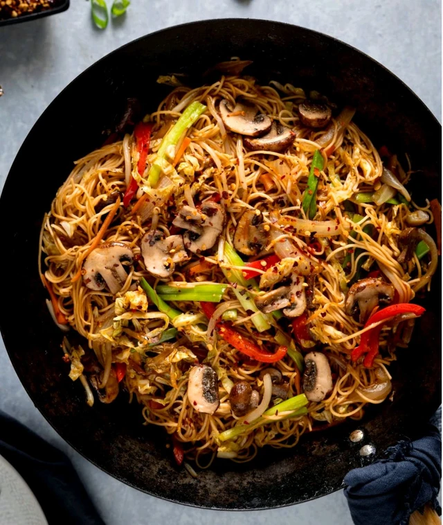 Mushroom Chowmein 