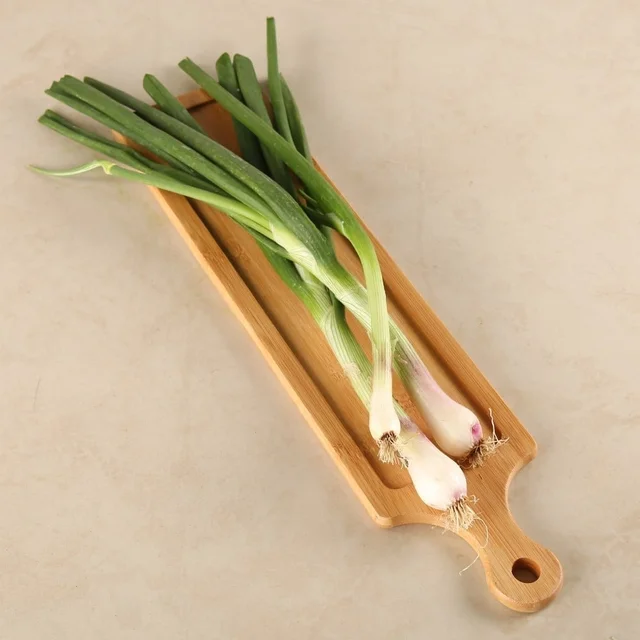 Spring Onion (Hari Pyaz) - 150 g