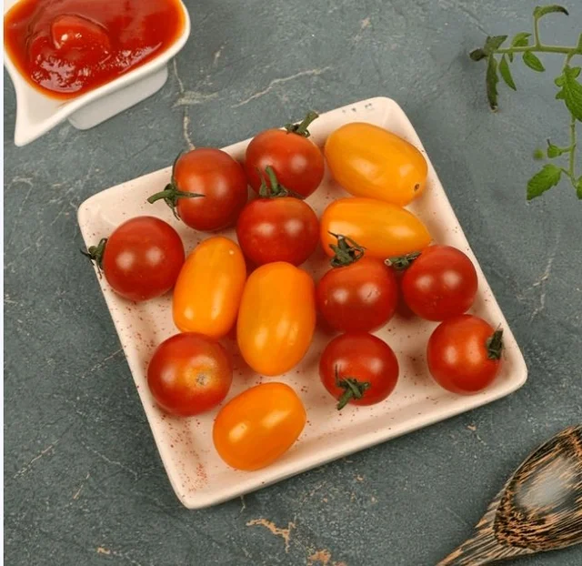 Mix Cherry Tomatoes (Cherry Tamatar) - 100 g
