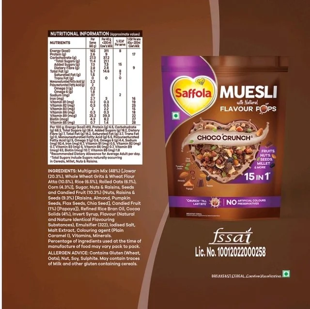 Saffola Muesli Choco Crunch with Flavour Pops - 700 g