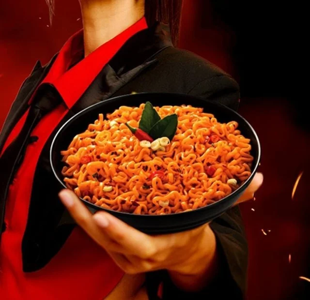 K- BOMB RAMEN Too Yumm K-Bomb Ramen Hot n Spicy Instant Noodles - 79 g, 79 g
