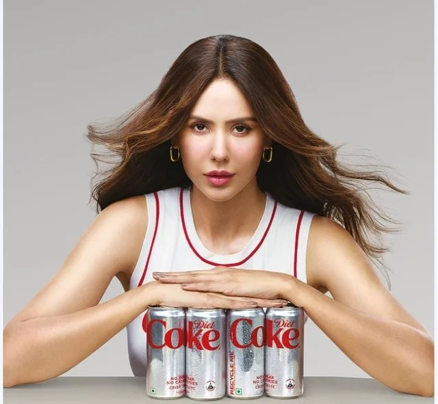 Coca Cola Coca-Cola Diet Coke Soft Drink - 200 g, 300 ml