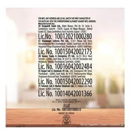 Aashirvaad Iodized Natural Salt 1 kg - Edible Common Salt (85%), Potassium Chloride, Anticaking agents (INS 551, INS 536) And Potassium Iodate, 1 kg