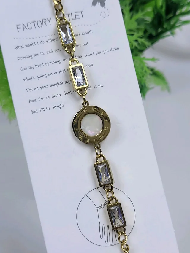 Beautiful Premium Quality Anti Tarnish Bracelet