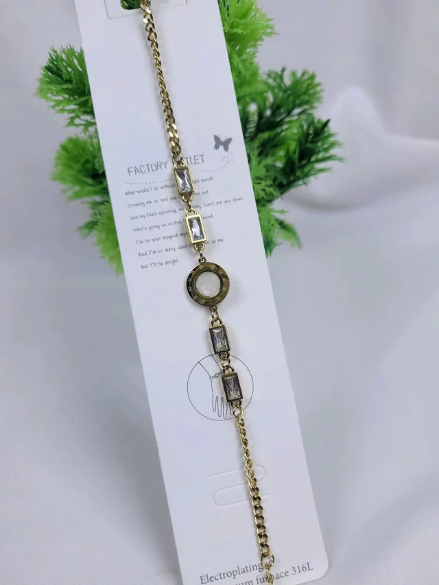 Beautiful Premium Quality Anti Tarnish Bracelet
