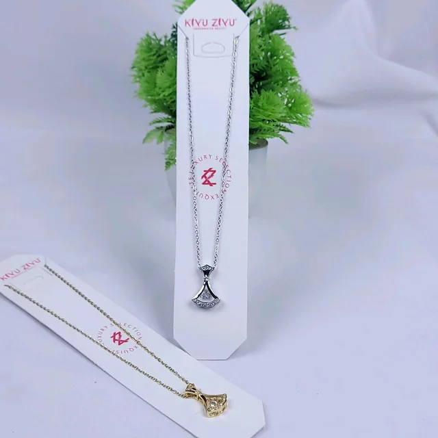 Kiyu Ziyu Chain With Locket - PKZ010