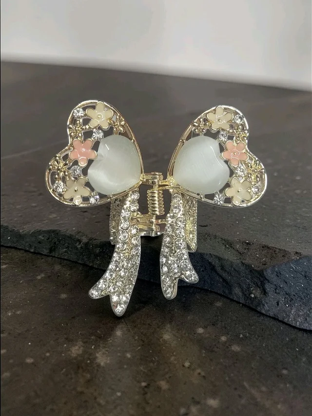 Beautiful Design Korean Clip 1Pc - PMC045
