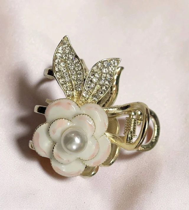 Beautiful Design Korean Clip 1Pc - PMC046