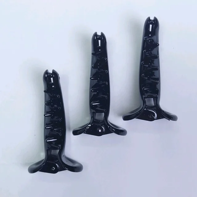 Small Mirchi Clip Black 1Pc - PMHC046