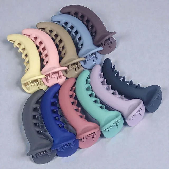 Matte Mirchi Hair Clip 1Pc - PHC043