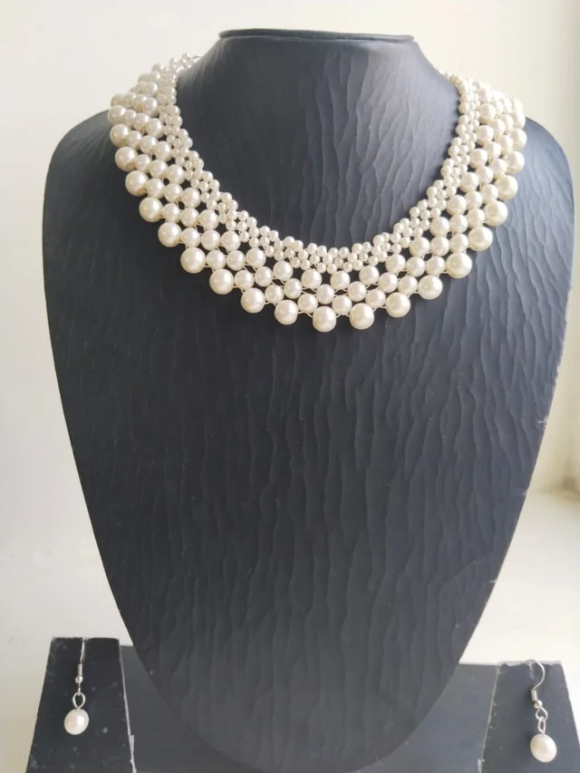 FASHIONIFYY Collar Necklace_ OffWhite - J361 - OFF white