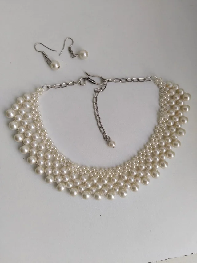 FASHIONIFYY Collar Necklace_ OffWhite - J361 - OFF white