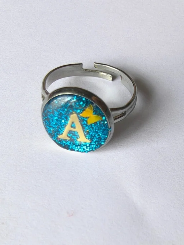 Personalised letter ring 809 - Keppel