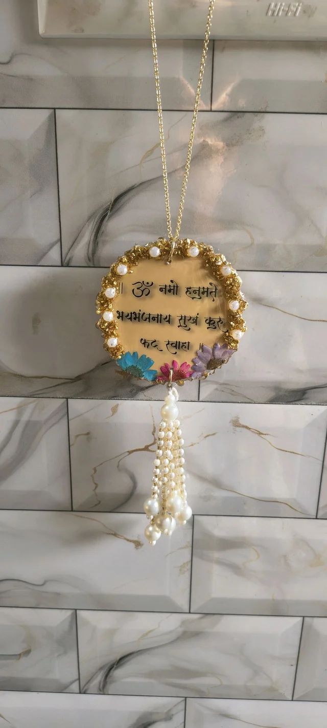 Hanuman Ji car hanging with mantra (Both side) - 3"