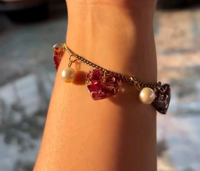 Hearts Bracelet With Pearls