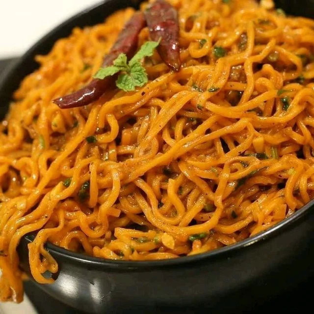 garlic maggie
