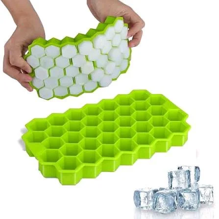 Keep your drinks perfectly chilled with our Silicone Ice Tray! 🧊 Made from food-grade, flexible silicone, it allows easy ice removal without cracking. Durable, non-toxic, and dishwasher-safe, this tray is ideal for ice cubes, chocolates, or frozen treats. A must-have for every modern kitchen!