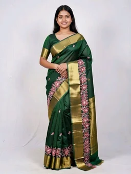 Handloom Saree in Deep Green Colour with Blouse Piece - Deep green