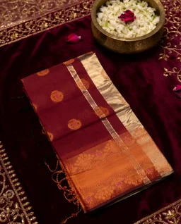 Bangladeshi Tant Saree – Maroon Oak Traditional Handloom Saree - Maroon Oak