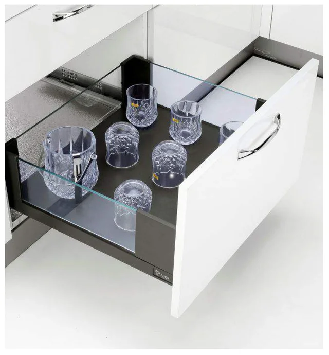 GLASS TENDOM BOX - 162MM, AJ252