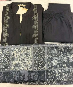 Black & White Printed Suit - XXL