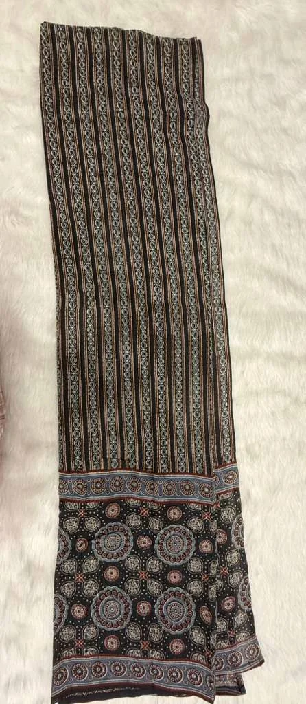 Black Ajrakh/Medallion Print Kurta Set - XXXL