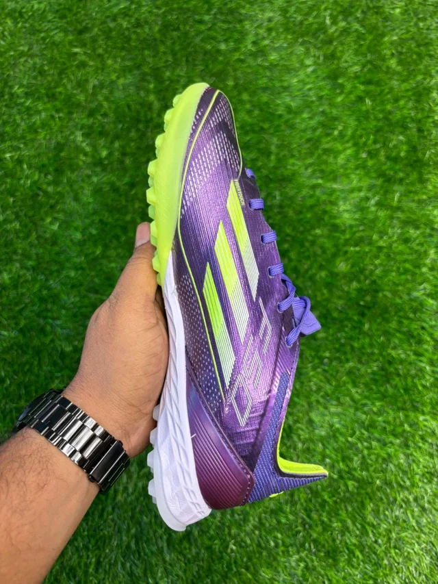 F50 Purple Colour Astro/Turf With Lace - 6.5