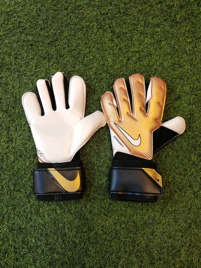 Match Gloves Gold Colour