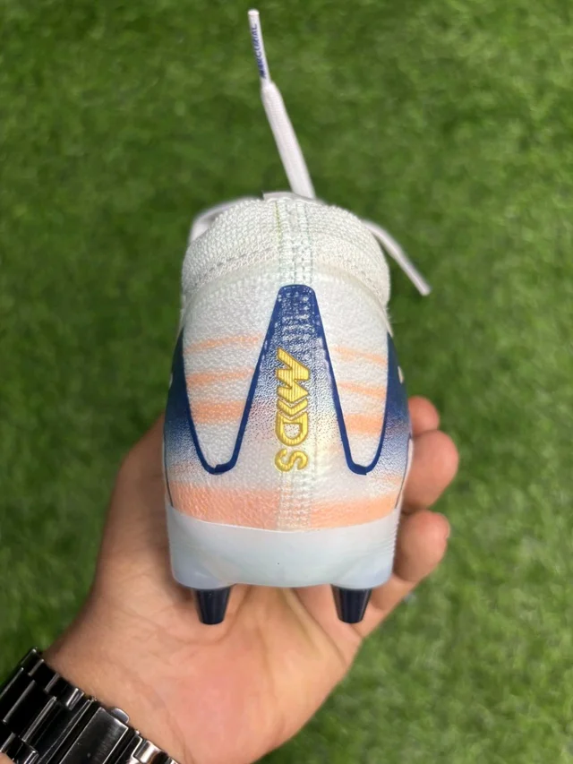 Mercurial Vapor 16 Elite CR7 Edition SG With Lace ( Metal Changer) - 7