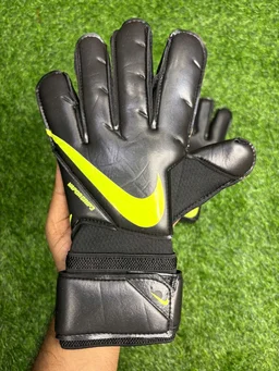 Vapor Grip 3 Black & Neon Green Premium Match Gloves - 8
